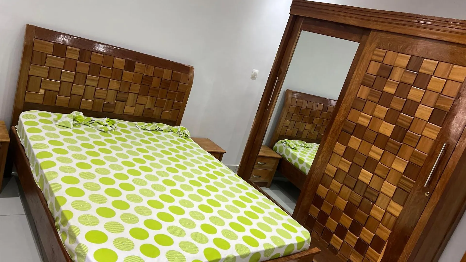 Appart 1Er Etage Dakar Apartment